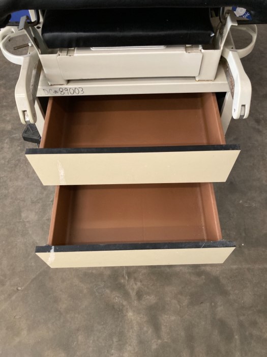 (1) Hamilton E Series Exam Table for sale