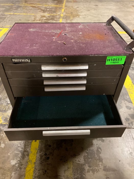 (1) Kennedy Rolling Tool Box for sale