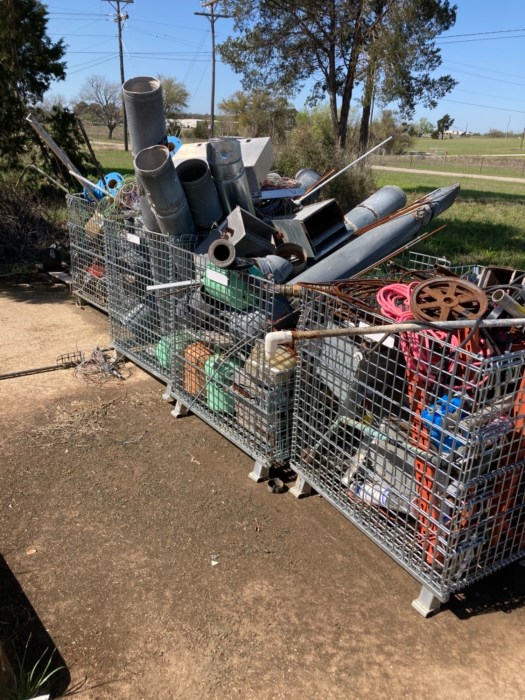 (1) Large Lot of Scrap Metal for sale