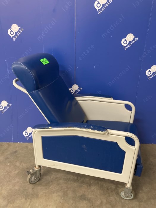(1) Medline Geri Chair for sale