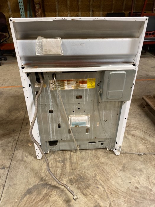 (1) Stove/Oven Combination Unit for sale