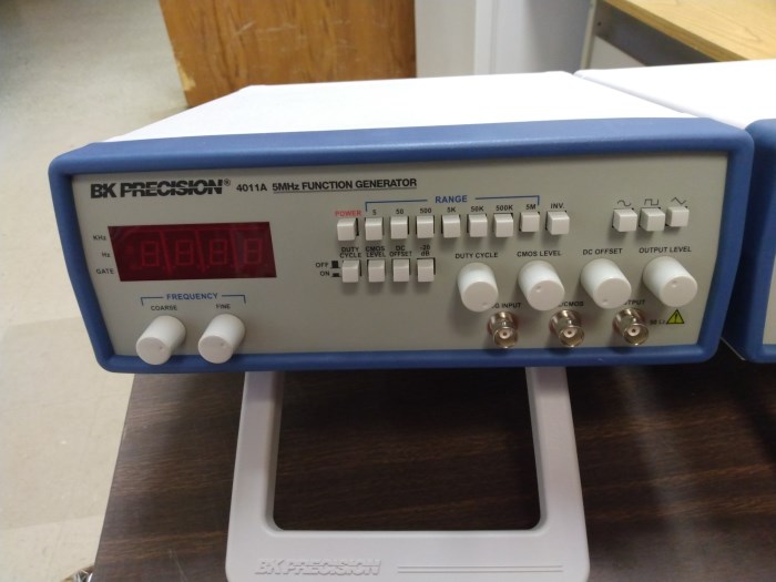 (2) TSM10041 BK Precision 4011A 5 MHz Function Generators for sale