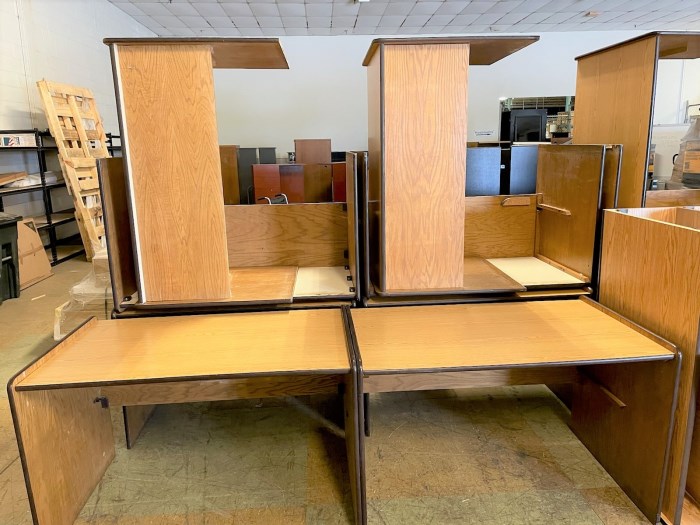 (24) Desks for sale