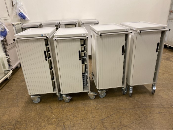 (4) Innerspace Medical Hospital Rolling Carts with Pull Out Drawers for