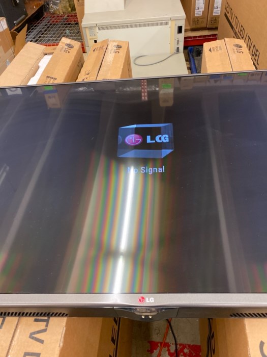 55 inch LG flatscreen TV Display for sale