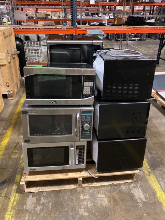 (9) Assorted Microwaves for sale