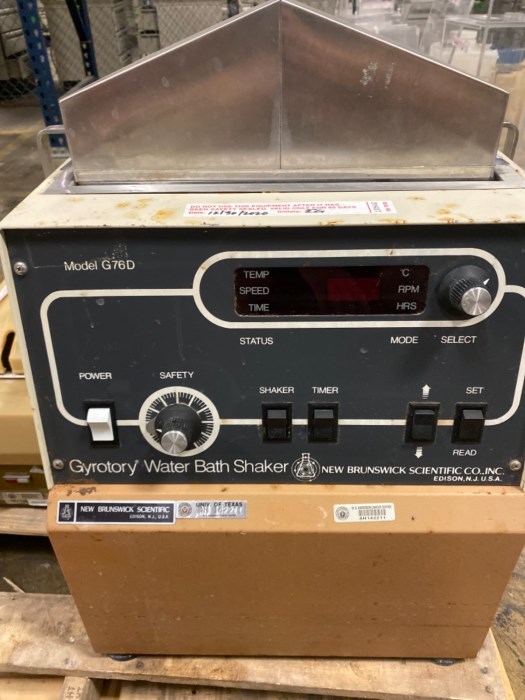 (9) Assorted Water Baths for sale