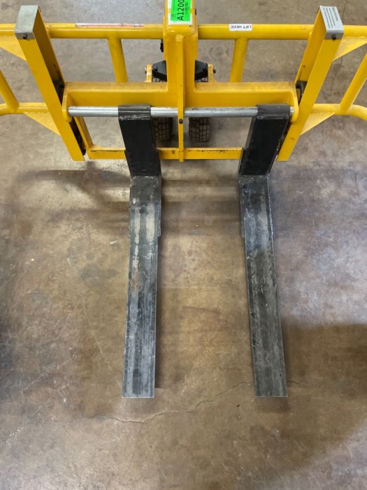 All Terrain Pallet Jack for sale
