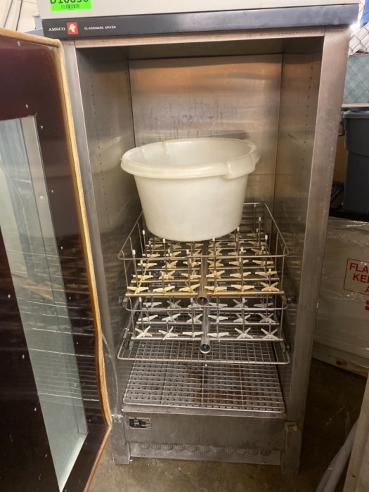 Amsco glassware dryer for sale