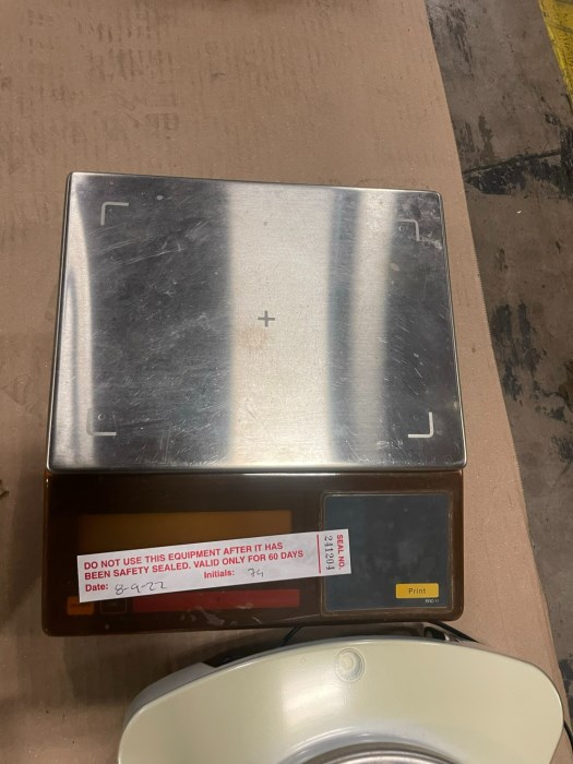 Assorted Digital Scales and Balances *Lot of 7* for sale