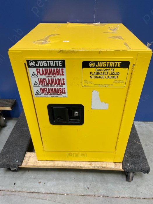 Assorted Justrite Flammable for sale
