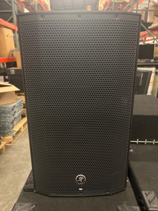 Assorted Speakers/Audio Equipment (Lot of 1 Pallet) for sale