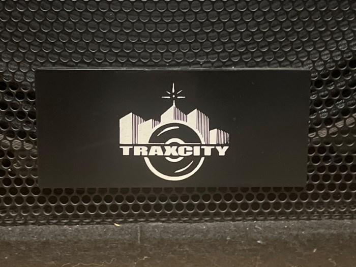 Assorted Speakers/Audio Equipment (Lot of 1 Pallet) for sale