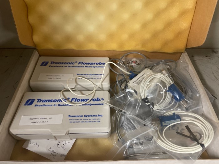Assorted Transonic Flowprobe Accessories for sale