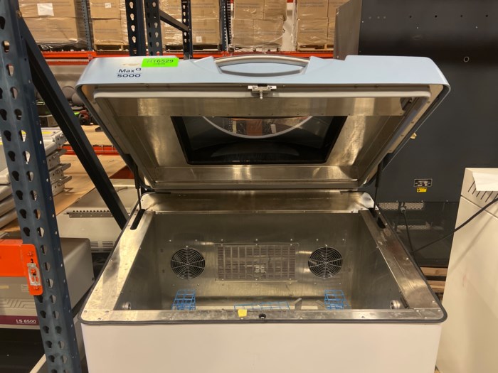 Barnstead LabLine MaxQ 5000 Incubator Shaker for sale