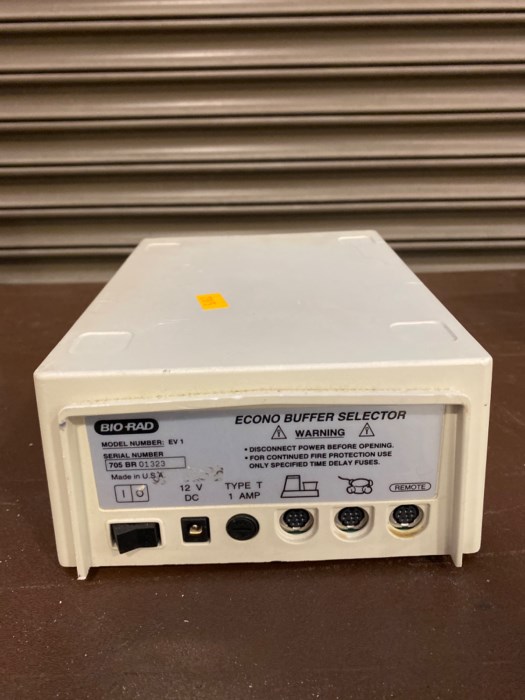 Bio Rad Econo Buffer Selector + Bio Rad Econo System Controller + Touch