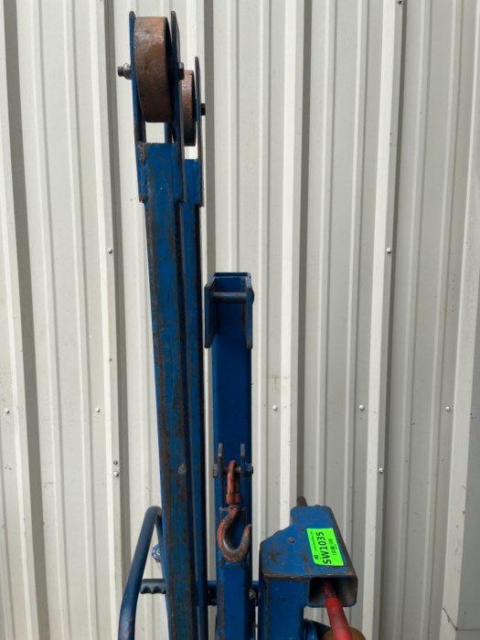 Breakdown Engine Hoist for sale