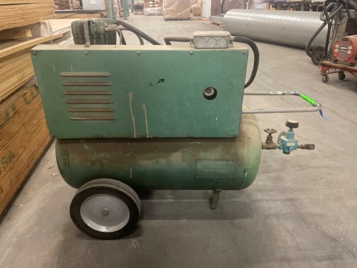 Buckeye Boiler Co. Air Compressor & Sprayer for sale