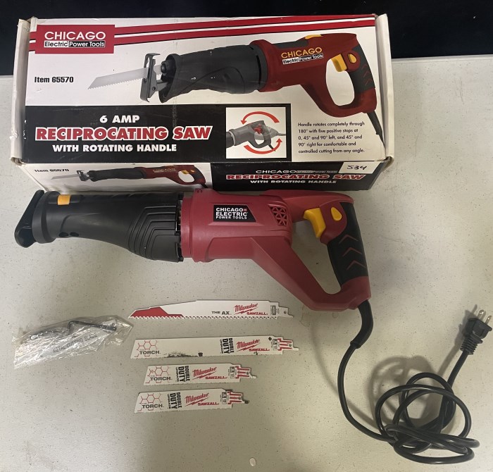 Chicago Electric Power Tools 6 AMP Reciprocation Saw w/ Rotation Handle