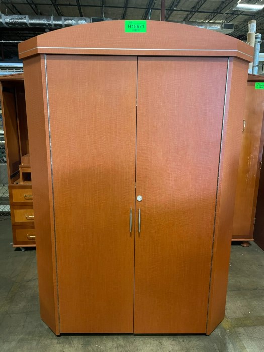 Corner Media for sale