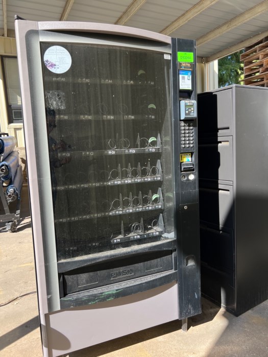 Crane 167d automatic snack vending machine for sale