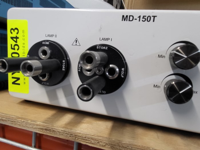 Cuda Fiber Optic Light Source for sale