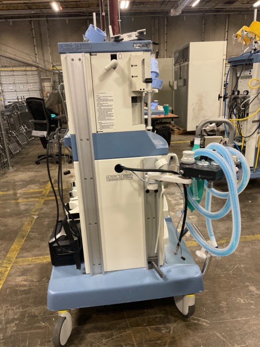 Drager Fabius MRI Anesthesia Machine *Powered on at time of auction
