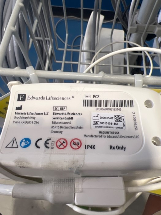 edwards-lifesciences-ev1000-