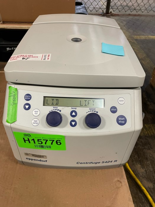 Eppendorf Centrifuge 5424 R for sale