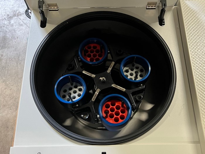 Fisher Scientific accuSpin 1R Tabletop Centrifuge for sale