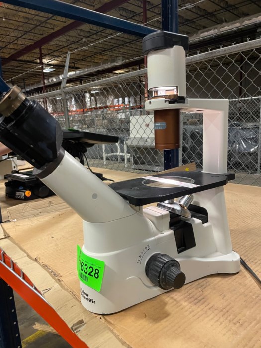 Fisher Scientific Microscope *Powers on at time of auction* for sale