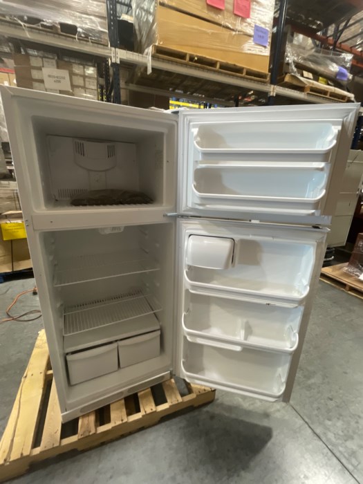 Frigidaire Top Mount Frost Proof Refrigerator Freezer Combo for sale