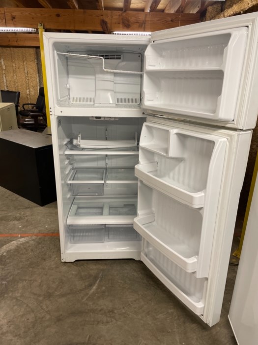 GE Model GTH18HBC2RWW Upright Refrigerator/Freezer Combo for sale