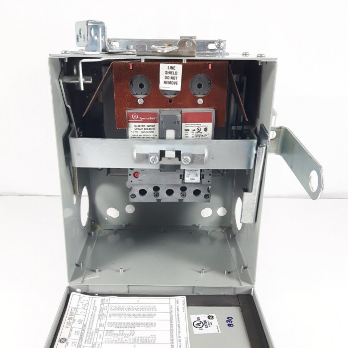 GE Spectra Series Busway Plug SB412SELGI 125AMP, 600VAC, 3P4W for sale