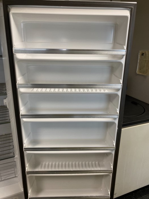 GE Upright Freezer (B33.032) for sale