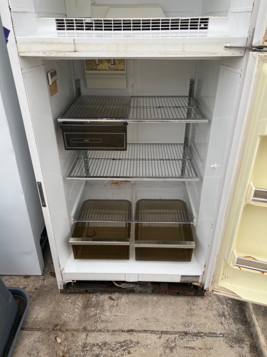 General Electric Model TBF18DTB Upright Freezer/Refrigerator Combo for sale