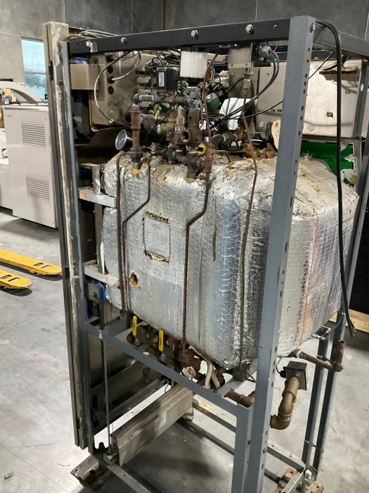 GETINGE 433HC STEAM STERILIZER for sale