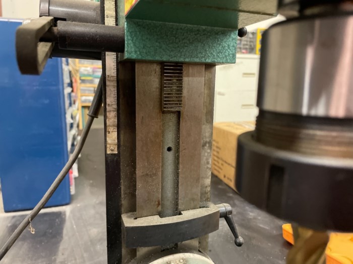 Grizzly G8689 Mini Milling Machine for sale