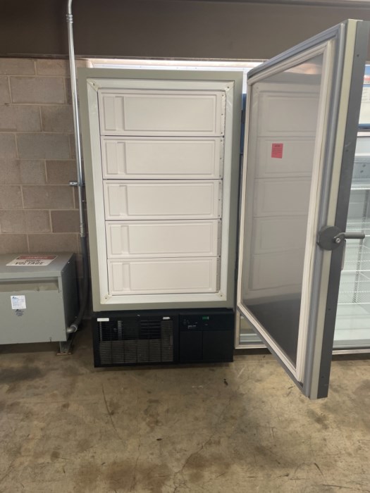 Harris Model ELT21V85D34 Lab Ultra Low Freezer for sale
