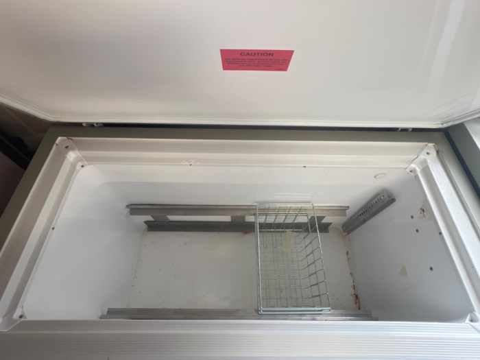 Harris Model SLT14LS90D33 Laboratory Chest Freezer for sale
