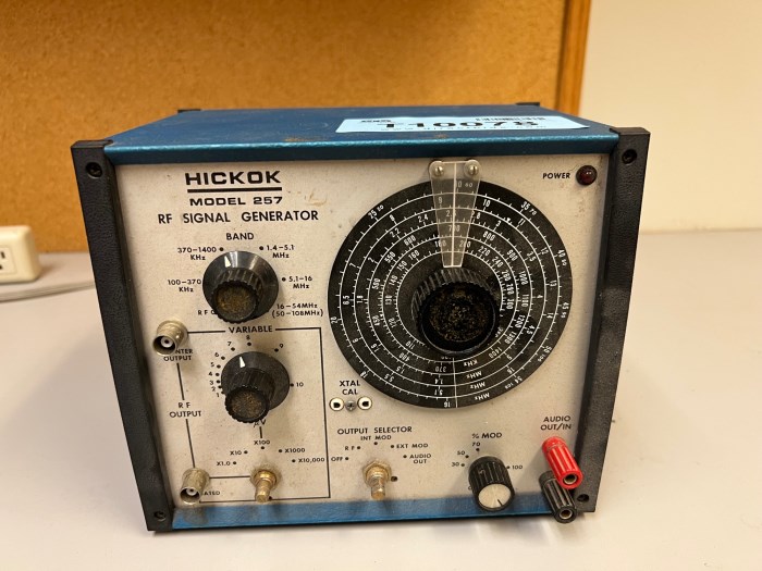 Hickok Model 257 RF Signal Generator for sale