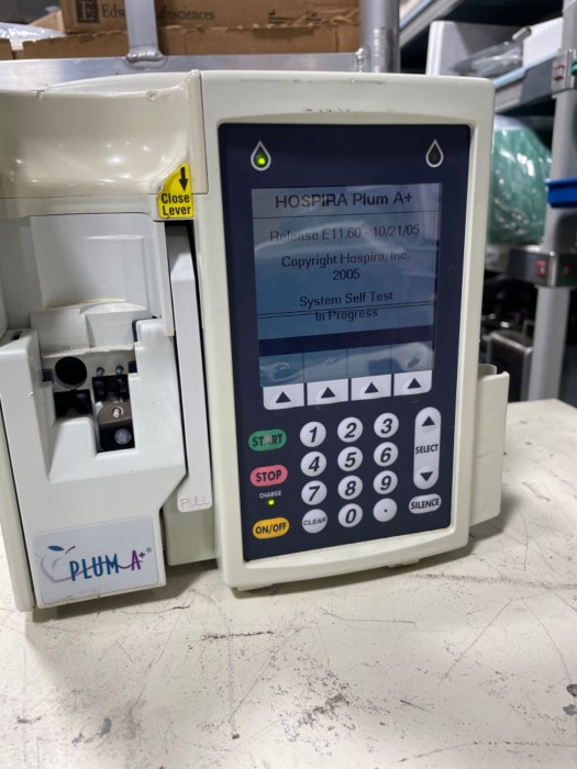 HOSPIRA PLUM A+3 INFUSION PUMP