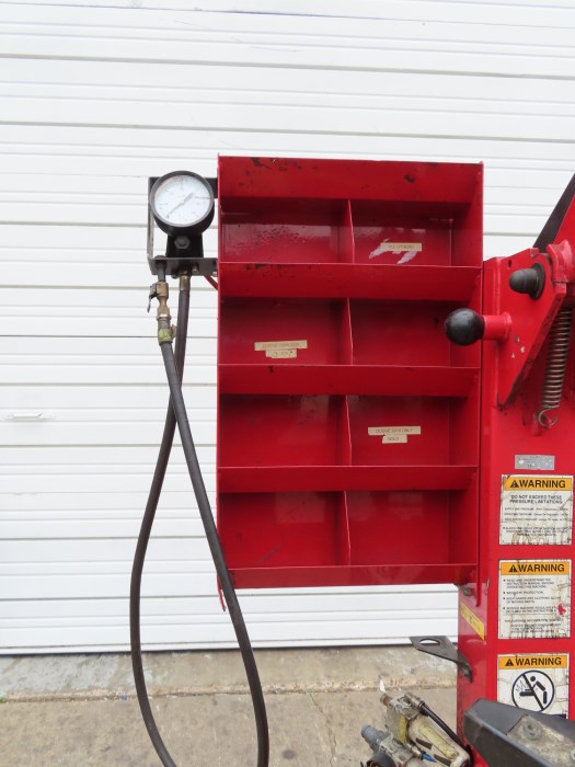 Hunter TC3250 Rim Clamp Wheel Tire Machine Changer for sale