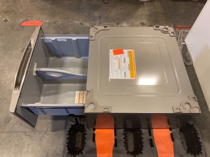 Kenmore Laundry Pedestal for sale