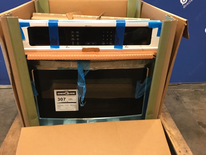 Kenmore Single Wall Oven for sale