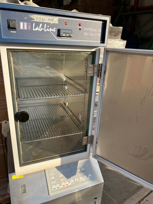 LabLine Imperial III Incubator for sale