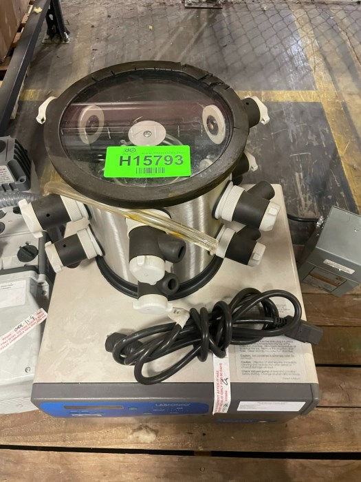 Labconco FreeZone 4.5 with Vacuum pump with oil fitler for sale
