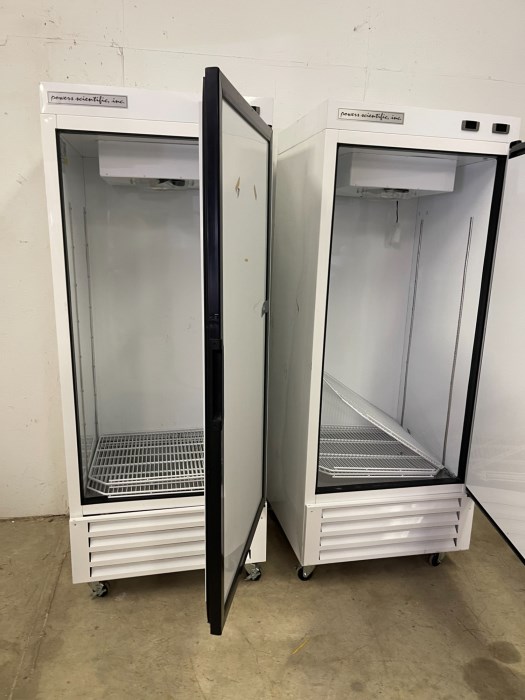 powers scientific 20°C Manual Defrost Freezer model FMS33SD (lot of 2