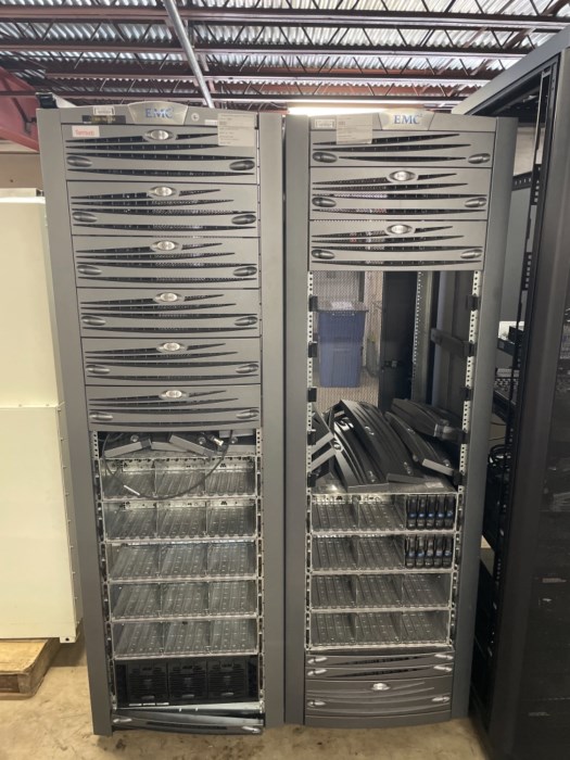Lot of (3) Servers Towers for sale