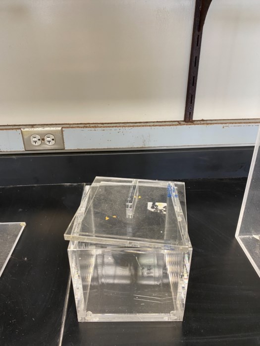 Lot of (4) Laboratory Plexiglas (B33.040) for sale